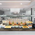 Mistral Hotel